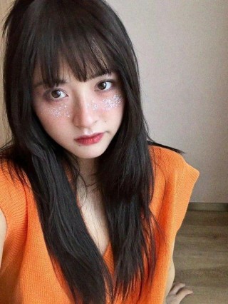 很羡慕,沈月的松弛感