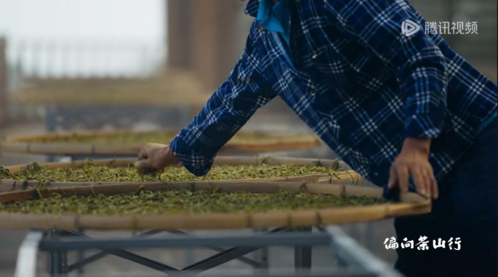 喝奶茶的年轻人，腻了？  第8张